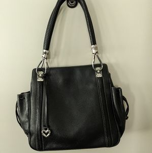 Brighton bag- GUC black leather. Tarnished buckles. Price reflects this.